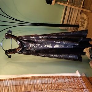 NWOT Women's Premier Armour Midi Dress